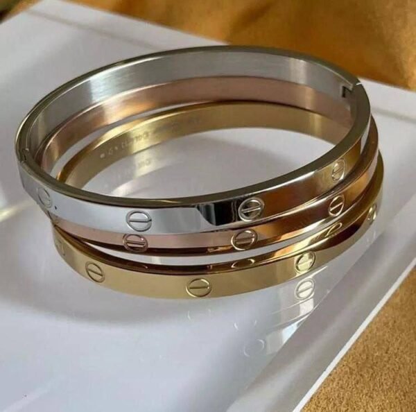 ⁦طقم اسوره Cartier⁩ - الصورة ⁦2⁩